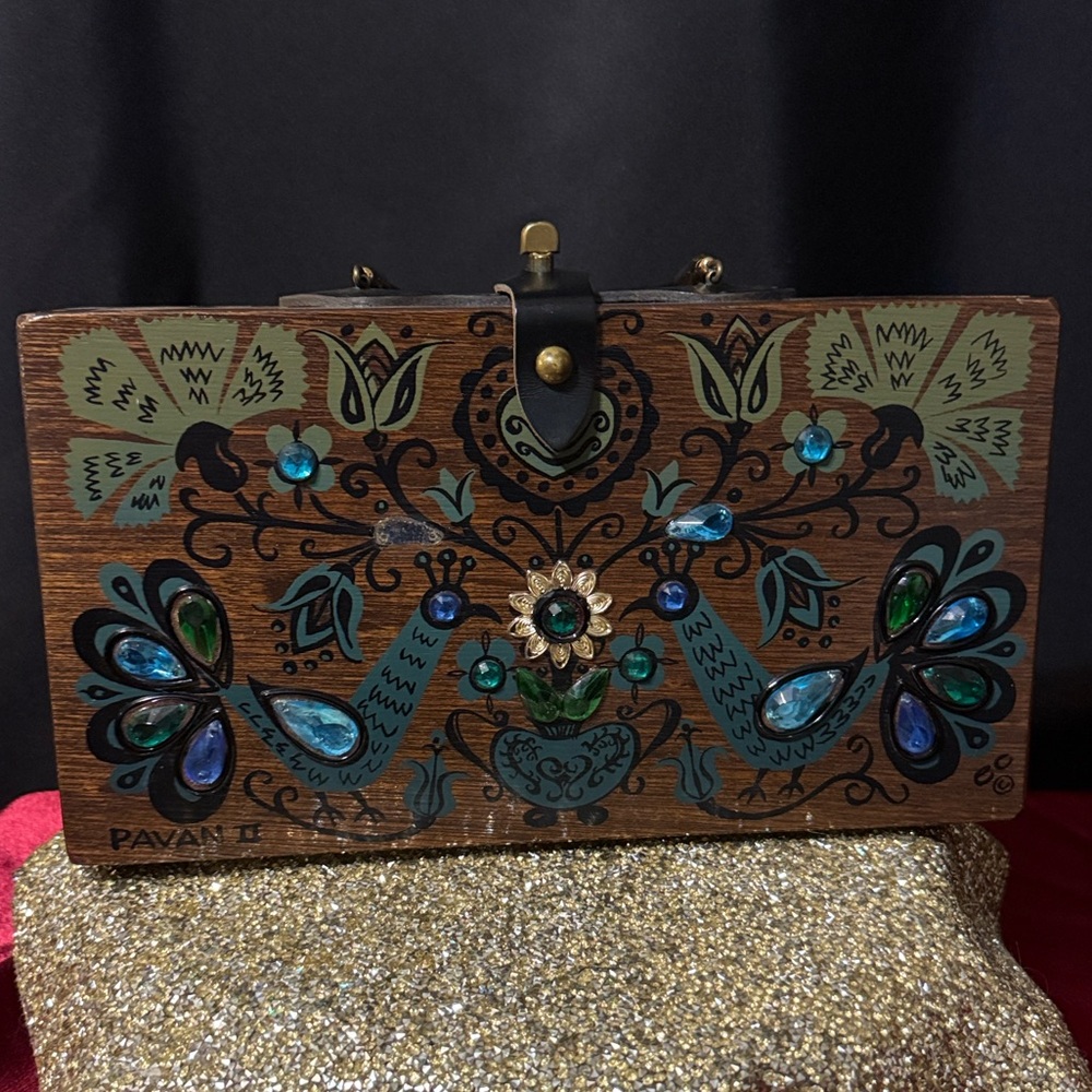 Vintage Enid Collins Handcrafted Box Purse - Picture 3 of 9